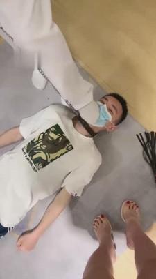 【一诺大小姐】教跆拳道素人踢踹狗 bf13665