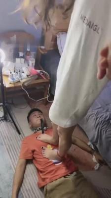 【桃欣情侣】绿帽狗伺候情侣爸妈 bf13640