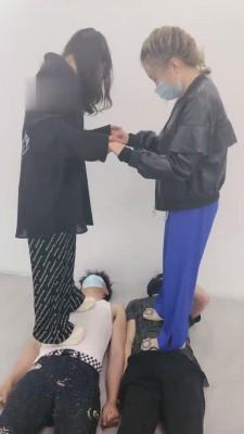 【逗逗】带04年姑娘狂揍耳光 bf13566