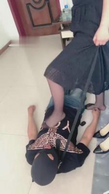 【艾瑞主】继母黑丝高跟羞辱儿子 bf13558