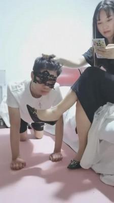 【浅尝】揪耳朵揍他 bf13541