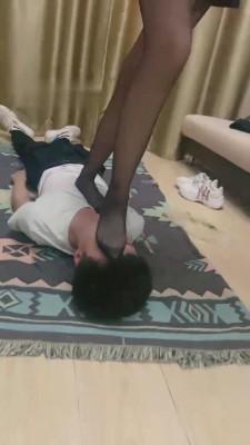 【莫妮卡】恋足深喉/喂食踩踏专场 bf13503