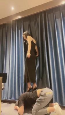 【简一】桌底下的犯贱狗 bf13435