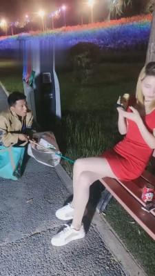 【紫烟】户外调教拾荒者【双视角版】 bf13386