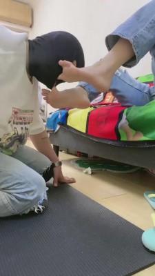 【暴力美学】学生S转胯/拖鞋抽耳光/恋足 bf13323