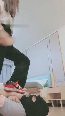 【妮蔻】AJ鞋原味袜羞辱狗奴 bf13347