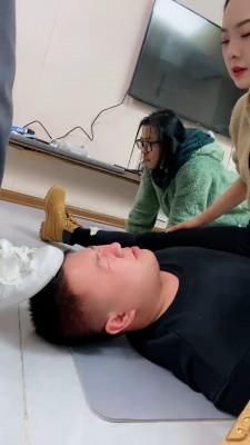 【麋鹿银儿】双素人S暴打爆踹废物狗 bf21332