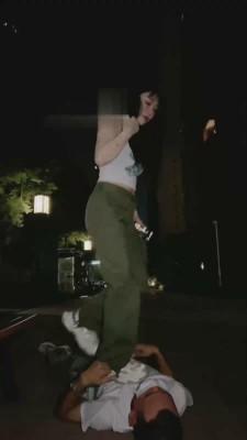 【风吟殿下】深夜户外骑马遛狗 bf17281