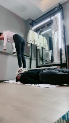 【昆山小主】女白领踩踏/踢裆场 bf21253