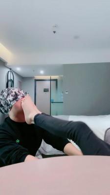 【昆山小主】女白领踩踏/踢裆场 bf21253