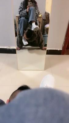 【惜沫】小白鞋白袜辱脚垫 bf21257