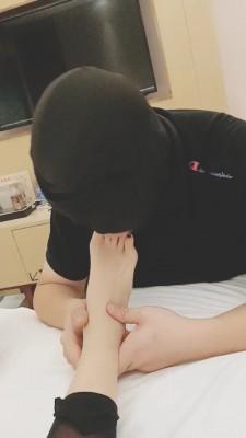 【美娜格格】瑜伽教练AJ白袜+黑丝辱狗 bf21261