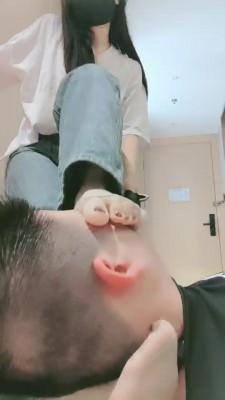 【妮蔻】迷恋脏白鞋/丝袜的狗 bf21266