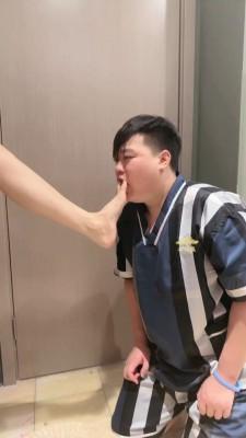 【牙乖乖】足浴店吃脚皮恋足 bf21229