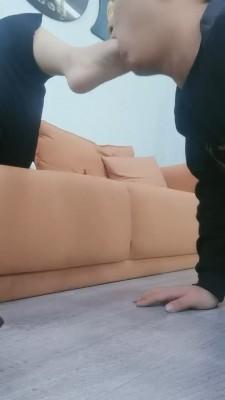 【明明】舔素人小姐姐的鞋袜脚 bf21183