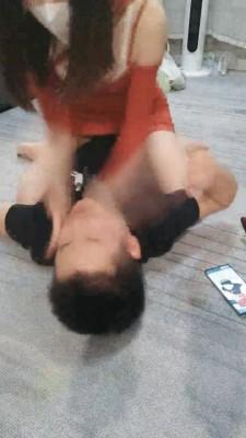 【丫丫】耳光贱狗 bf21205