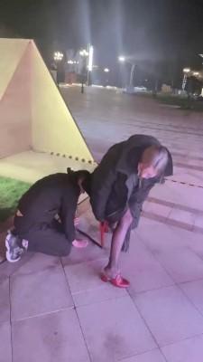 【牙乖乖】双S商业街公开遛狗【双视角版】 bf21100