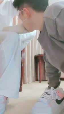 【妮蔻】夜跑后超臭原味脚辱 bf21130