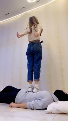 【冷鸢大人】瑜伽女神重度鞭刑 bf21125