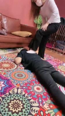 【辣妈】暴力虐打追求主 bf21005