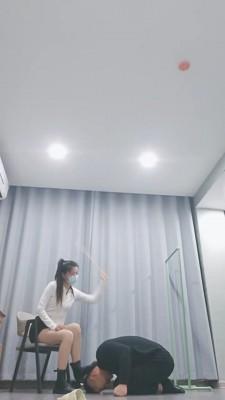 【爆爆】藤条超暴力抽狗 bf21031