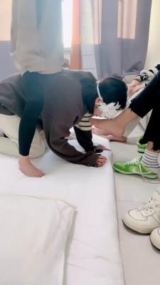 【精神小妹】3S素人学生狗辱情侣狗 bf20995