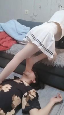 【丫丫】裸足深喉专场 bf21013