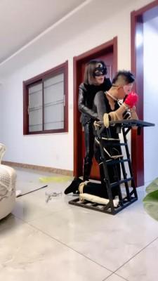 【梦蝶大人】户外抓住偷拍狂 bf21044