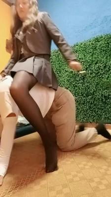 【菲菲女王】黑丝高跟踩虐 bf21020