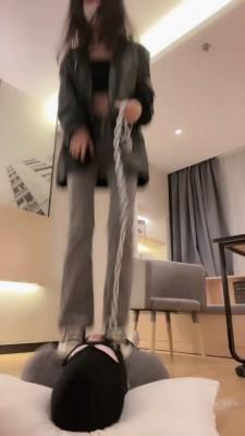 【万一】帆布鞋御姐无情羞辱 bf21016