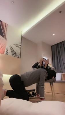 【万一】帆布鞋御姐无情羞辱 bf21016