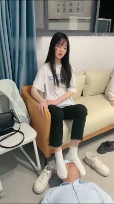 【狗哥】素人-女神惩罚猥琐男员工 bf12906