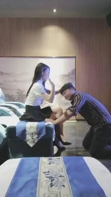 【德意男神】开发夜场御姐重度提档/耳光/舔脚 bf13301