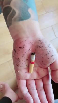 【娜美】小白鞋船袜羞辱脚下狗吃烟灰 bf13311