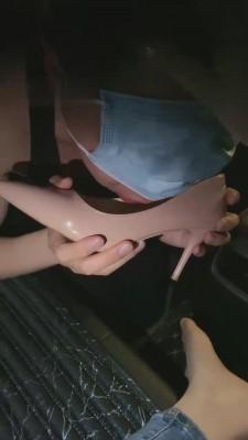 【轩宁】车内舔脏鞋臭脚 bf13296