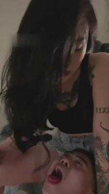 【安晴】精神小妹裸足羞辱恋足狗 bf13284