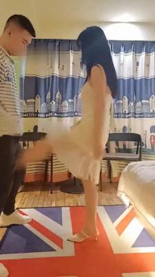 【重庆男神】00后新素人小雨暴打男神 bf13263