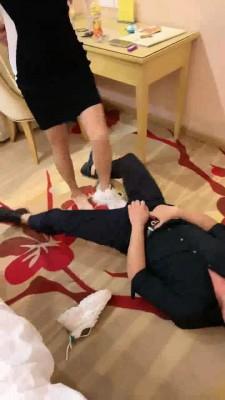 【莫妮卡】小白鞋教育花心前男友【双视角版】 bf13257