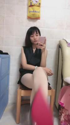 【紫琳】高跟丝袜美腿踩踏 bf13200