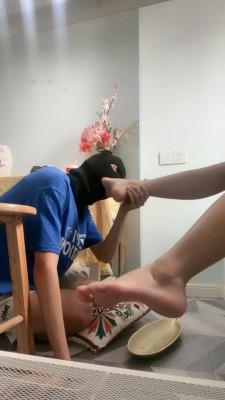 【黑兔sama】第一次直播的小奶狗 bf13231