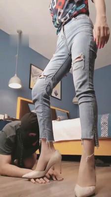 【多多】逮住不尽责的酒店生 bf13238