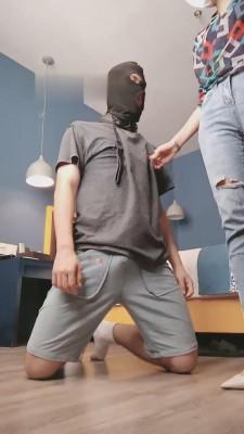 【多多】逮住不尽责的酒店生 bf13238