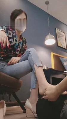 【多多】逮住不尽责的酒店生 bf13238