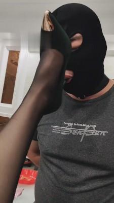 【美杜莎】踩踏/舔脚/圣水/喂食/深喉 bf13183