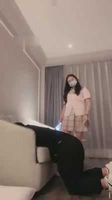 【强抚】JK小姐姐强制鞭打奶狗 bf13211