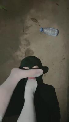 【狗哥】野外开发双S白丝素人舔脚 bf13205