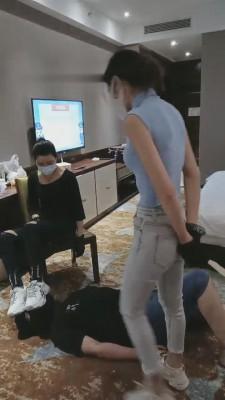 【多多】双主小白鞋全体重踩踏【双视角版】 bf13109