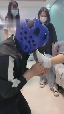 【精神小妹】精彩-学生妹原味鞋袜群调 bf12957