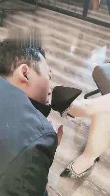 【美帝】酒吧陪酒小妹做S调狗【上】 bf12806