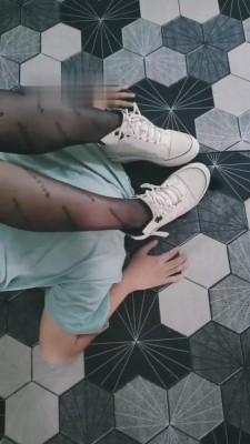 【彤彤】审问偷原味的邻居 bf12731